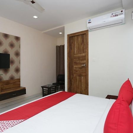Hotel Rajmohan Palace 괄리오르 외부 사진